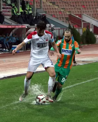 Alanyaspor, Türkiye Kupası'nda son 16'ya kaldı