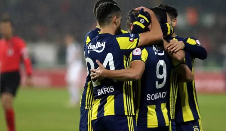 Fenerbahçe, AZ Alkmaar ile karşılaşacak!