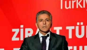 Ali Düşmez: "Kupayı hak eden kazansın"