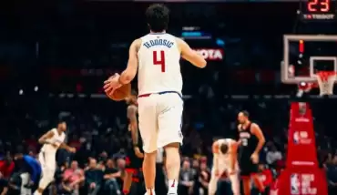 Anadolu Efes'te Teodosic sesleri