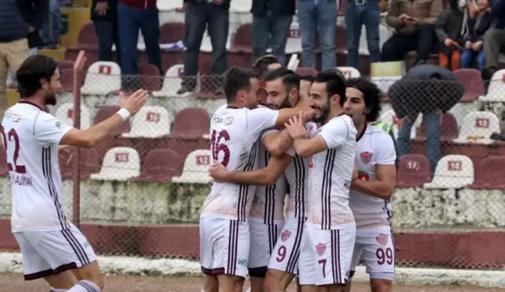 Hatayspor ilk yarıda işi bitirdi: 3-0!