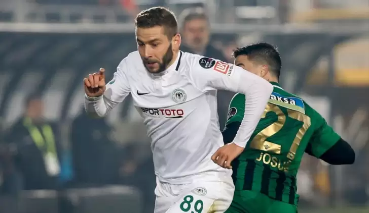 Akhisarspor-Konyaspor maçında gol sesi çıkmadı