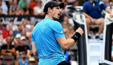 Murray kortlara dönüyor