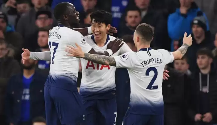 Tottenham, Cardiff City karşısında deplasmanda güldü!