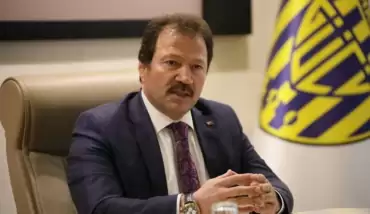 Mehmet Yiğiner'den Ağcabağ'a: "Dolandırıcı mıdır, nedir?"