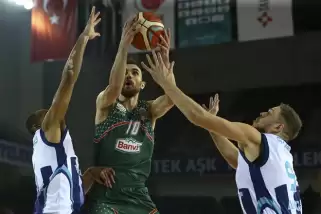 Banvit, deplasmanda Türk Telekom'u farklı geçti