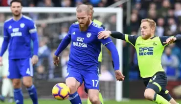 Özet - Cardiff City - Huddersfield Town maçından gol sesi çıkmadı