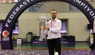 Elazığ İl Özel İdarespor’da Hakan Acer takımdan ayrıldı