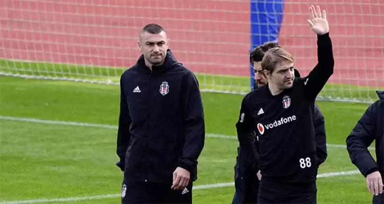 Dev derbi öncesi Burak Yılmaz sürprizi