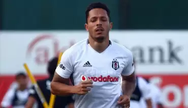Adriano şartını açıkladı! "Kalırım, ama..."