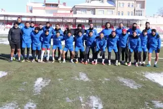 Nevşehir Belediyespor, Yomraspor hazırlıklarını sürdürüyor