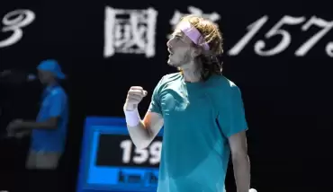 Tsitsipas ve Collins yarı finalde