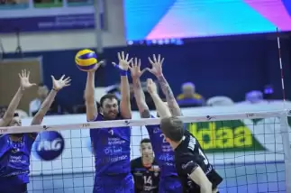 İnegöl Belediyespor, sahasında Halkbank’a 3-2 mağlup oldu