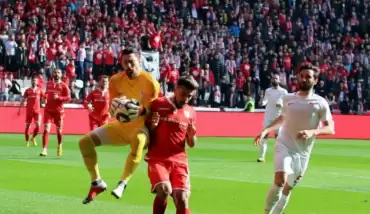 Samsunspor evinde Gümüşhanespor'u 2-1 yendi