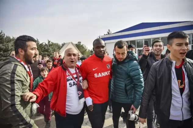 Gazişehir Gaziantep'te Adana Demirspor hazırlıkları