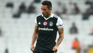 Adriano ayrılıyor mu? Başkan açıkladı!