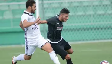Manisa Büyükşehir Belediyespor'da iki futbolcuyla yollar ayrıldı