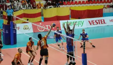 Galatasaray, İstanbul Büyükşehir Belediyespor'u 3-0 mağlup etti