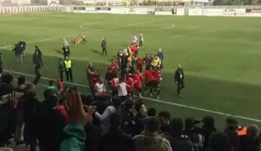 Turgutluspor-Kocaelispor maçının ardından taraftarlar arasında kavga çıktı