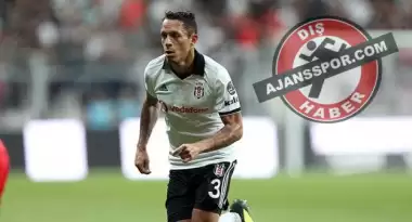 Santos, Adriano transferinden vazgeçti