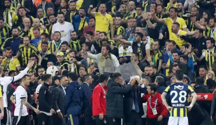 Olaylı geçen Fenerbahçe - Beşiktaş derbisinin soruşturması tamamlandı!