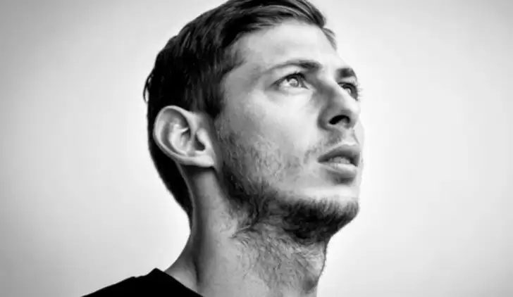 Emiliano Sala'nın 9 numaralı forması emekliye ayrılıyor!