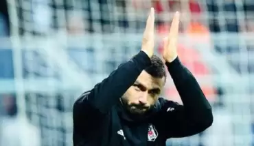Beşiktaş taraftarı Burak Yılmaz ile barıştı!
