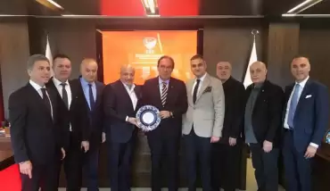1. Lig Kulüpler Birliği'nden Başkan Demirören'i ziyaret etti