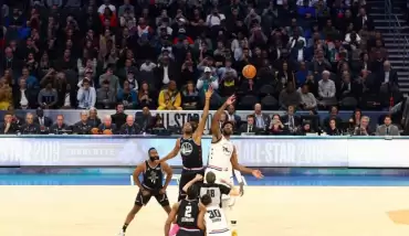68'inci NBA All-Star maçını James'in takımı kazandı