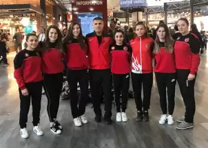 Grand Slam’a katılacak kadın milli judokalar Düsseldorf’a gitti