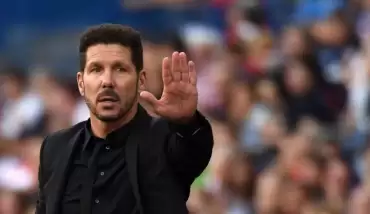 Diego Simeone yaptığı hareket için özür diledi