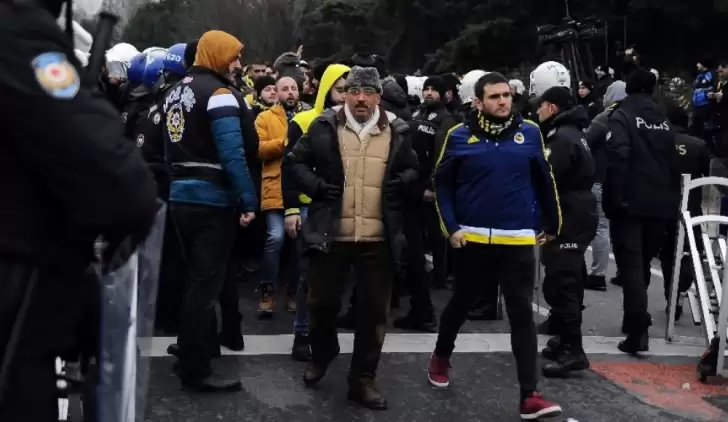 Fenerbahçe taraftarı Vodafone Park'a geldi