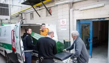 Ankara'da sporcuları taşıyan midibüs devrildi!