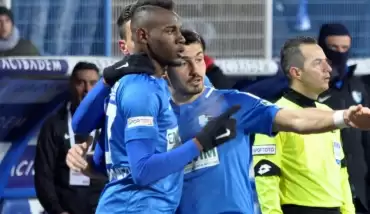 Emrah Başsan en çok asist yapan yerli futbolcu!