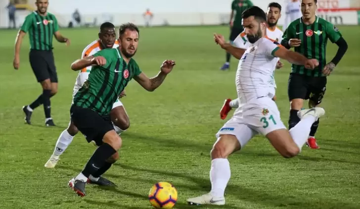 Akhisarspor nefes aldı!