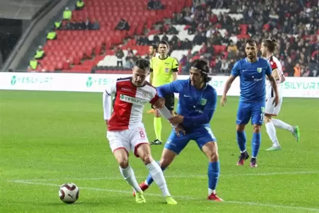 Yılport Samsunspor, sahasında Bodrum Belediyesi Bodrumspor’u 3-1 mağlup etti