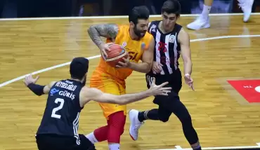 Galatasaray'da Göksenin Köksal şoku!