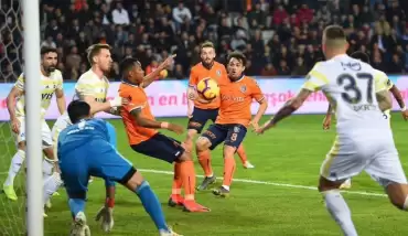 Robinho durmuyor! 10. gol...