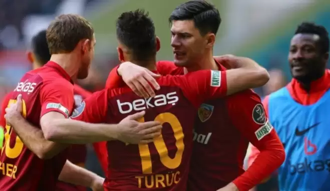 Kayserispor'da Deniz Türüç antrenmanı yarıda bıraktı!
