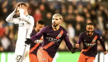 Manchester City turu son anda kurtardı!