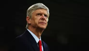 Arsene Wenger 'Invincible' belgeseli çıktı mı?
