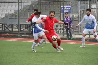 Elaziz Belediyespor, sahasında Bergama Belediyespor’u 4-1 mağlup etti