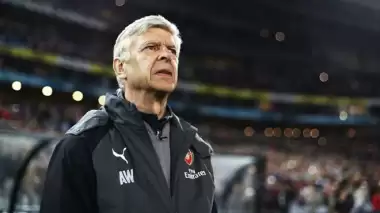 Arsene Wenger Milan'la görüşmelere başladı