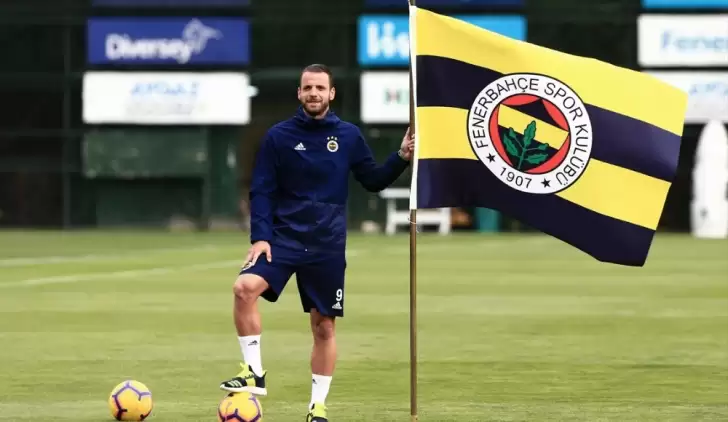 Soldado, Fenerbahçe'de kalacak mı? Açıkladı...