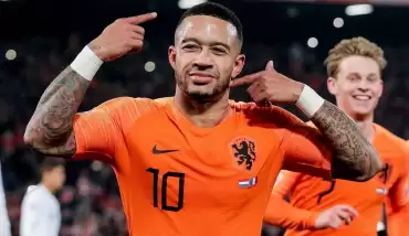 Hollanda açılışı 3 puanla yaptı!