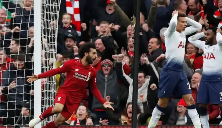 Özet - Liverpool, Tottenham'ı son dakikada yendi, liderliği aldı!