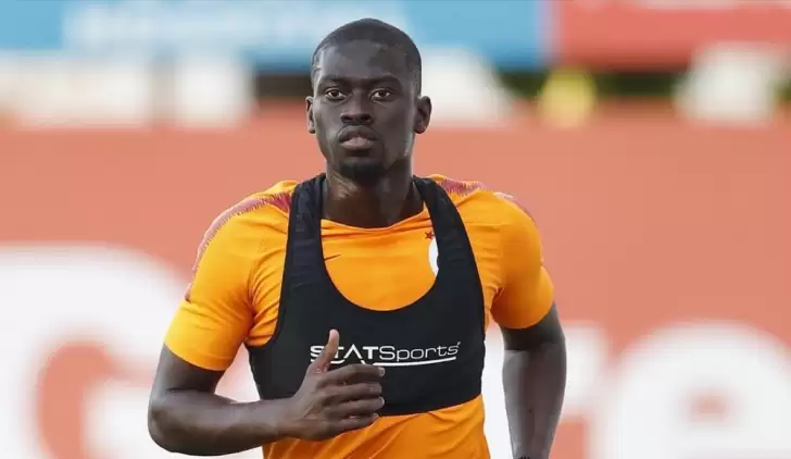 Galatasaray'da kalacak mı? Ndiaye'nin menajeri açıkladı!