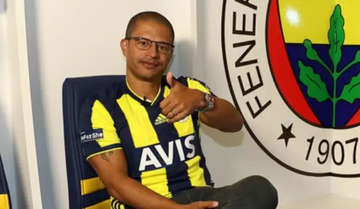 Alex'ten Denilson'a sert tepki!