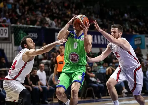 TOFAŞ, Gaziantep Basketbol'u mağlup etti