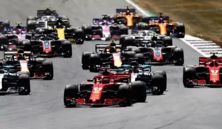 Formula 1'de Çin Grand Prix'si start alıyor!
